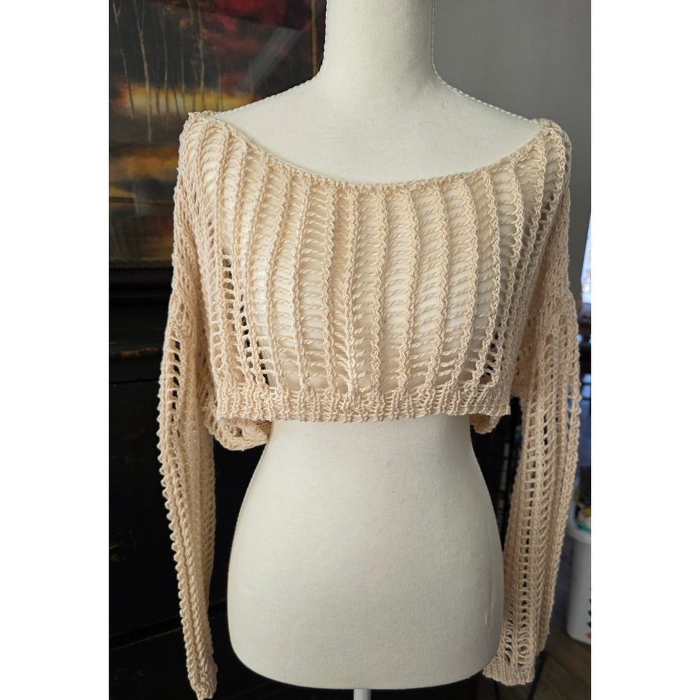 Fashion‎ Nova Cream Crochet Crop Top Long Sleeve Knit Mesh Festival XS Dainty